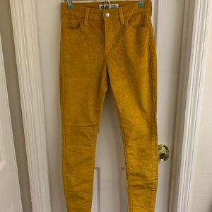 NWOT Old navy high-waist super skinny jeans
